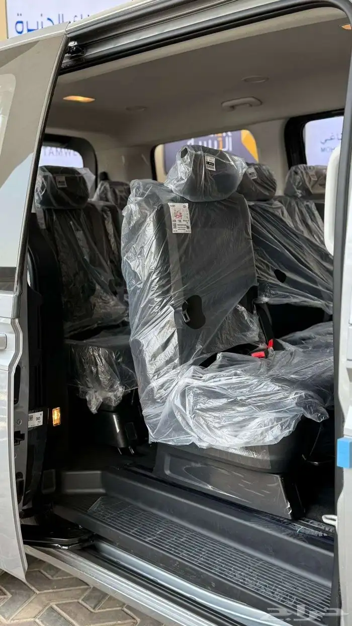 هيونداي ستاريا ديزل 11 راكب 2026 12