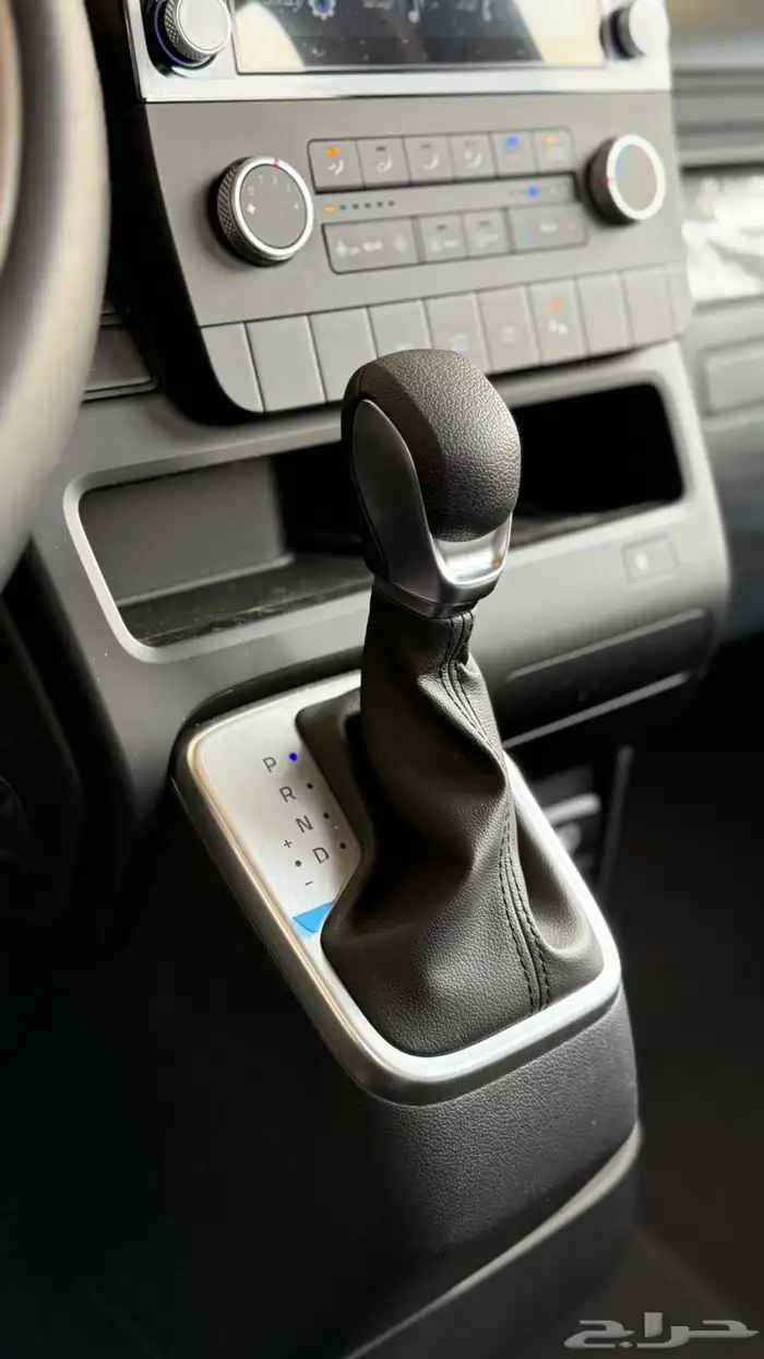 هيونداي ستاريا ديزل 11 راكب 2026 8