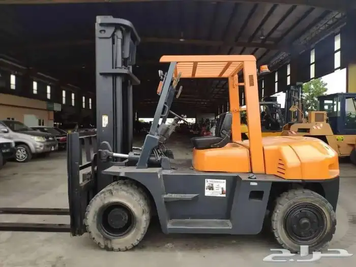 رافعة فوركلفت 7طن للايجار 6