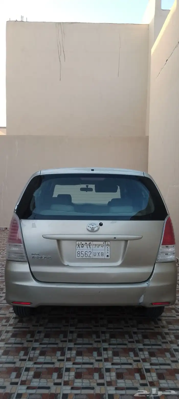 انوفا 2011 0
