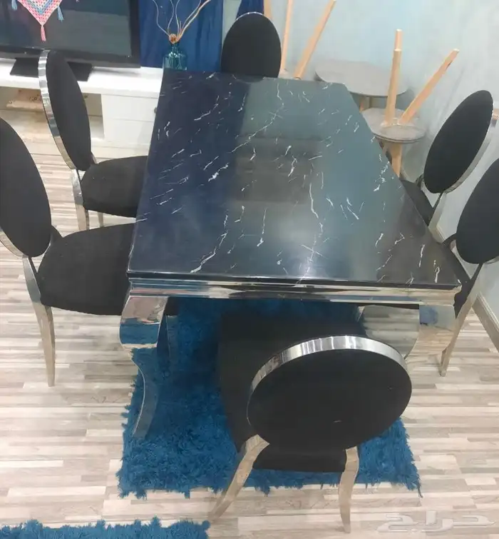 طاولة سفرة مستعمله 1