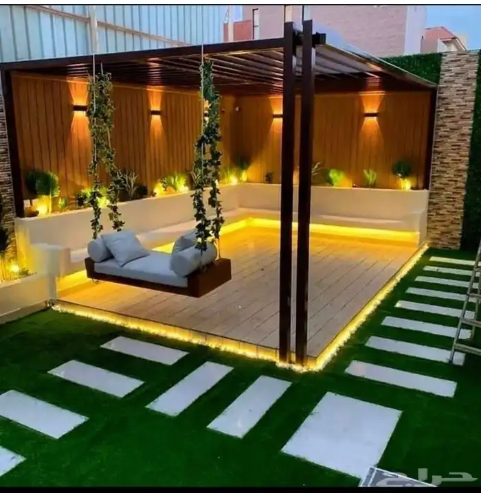 جلسات خارجيه ومظلات وعشب صناعي واشجار 9