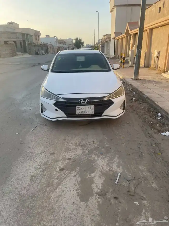سياره انترا 2019 على الفحص بانزين للتواصل 0