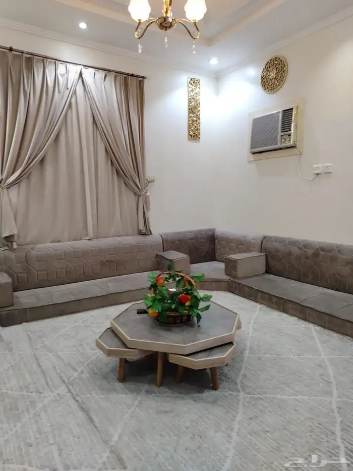 عفش بيت للبيع مستخدم 5 شهور فقط شبه جديد للبيع جده حي الصف 5