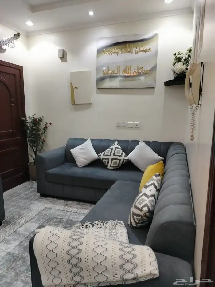 عفش بيت للبيع مستخدم 5 شهور فقط شبه جديد للبيع جده حي الصف 3