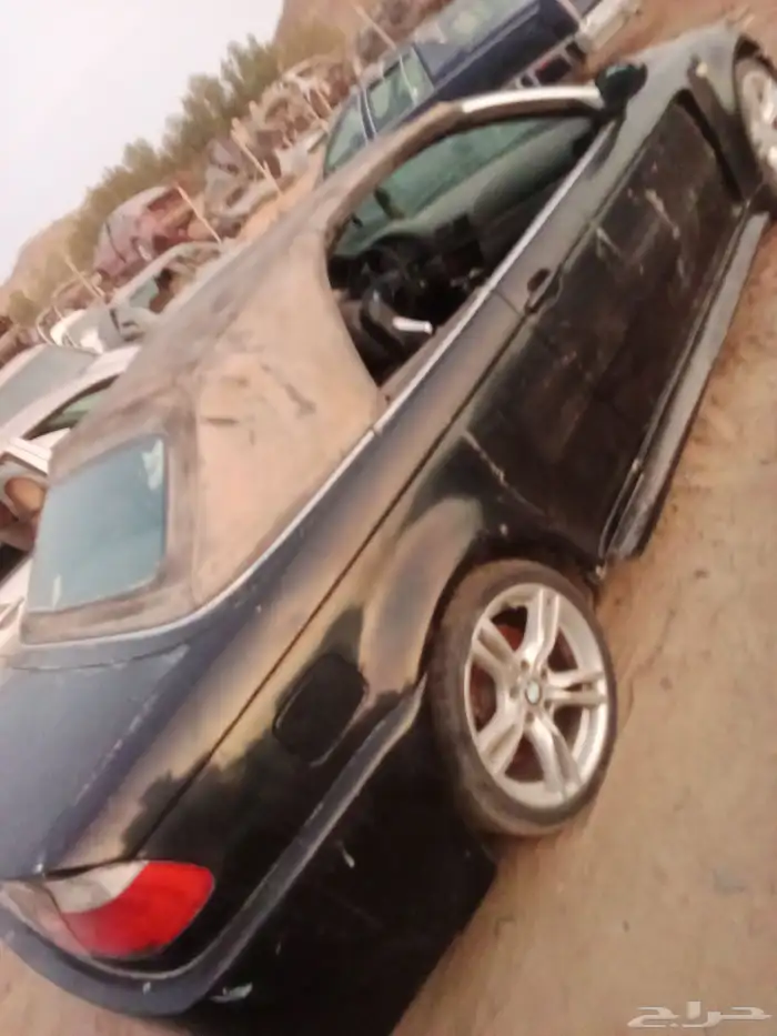 قطع غيار تشليح بي M3 موديل 2002 3
