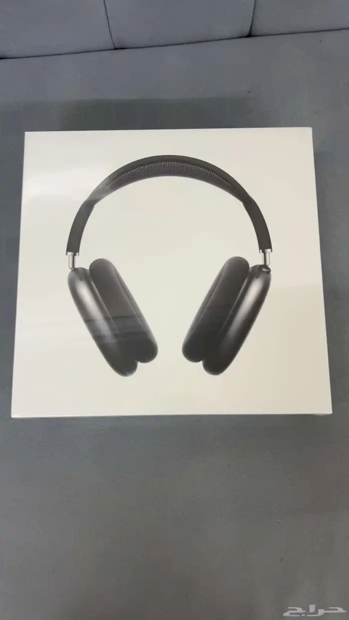 للبيع  سماعات AirPods Max   حالة ممتازة  لون  اسود 0