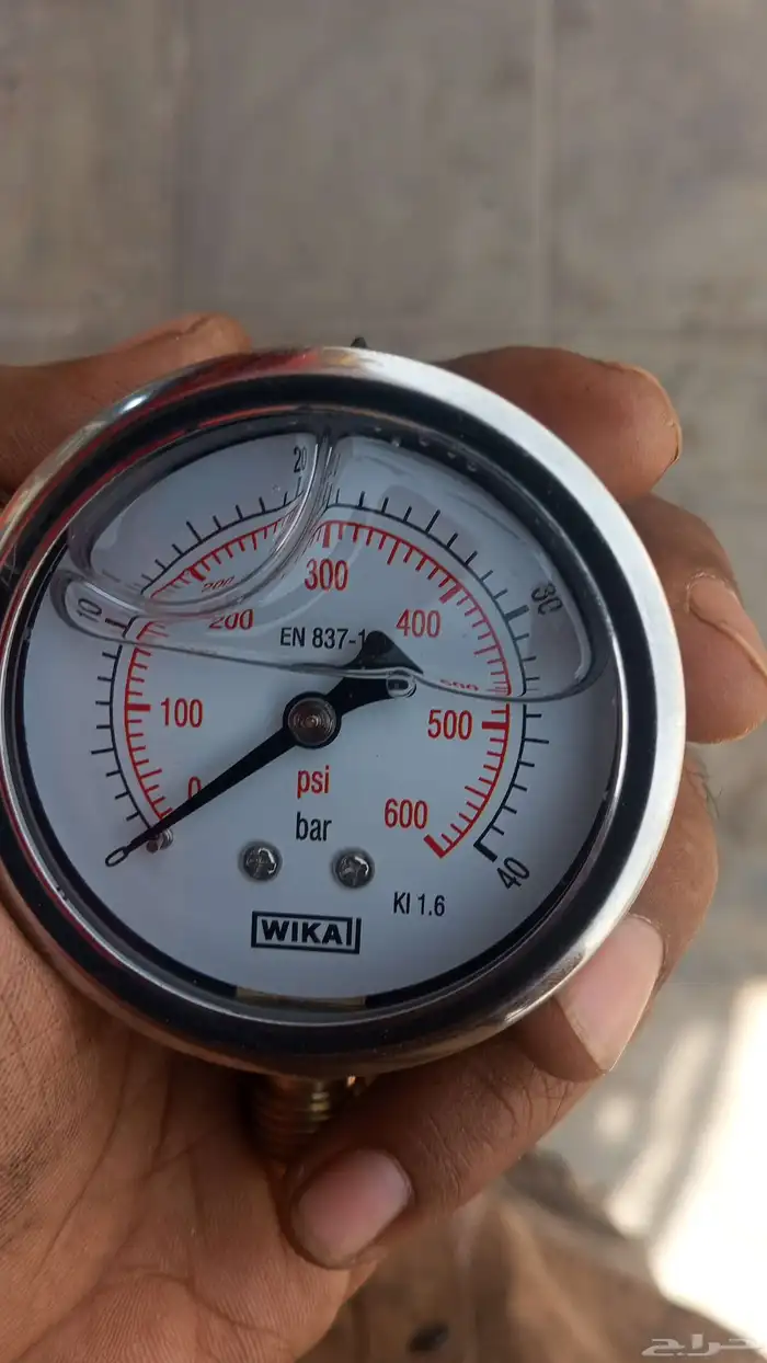 ميكانيكي معدات ثقيلة داخل وخارج الرياض متنقل 4