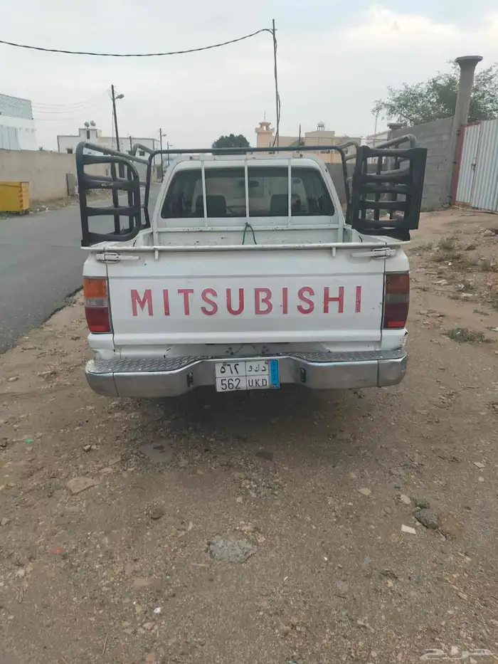 ميتسوبيشي L200 2