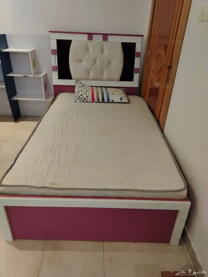 غرفة نوم بنات 1