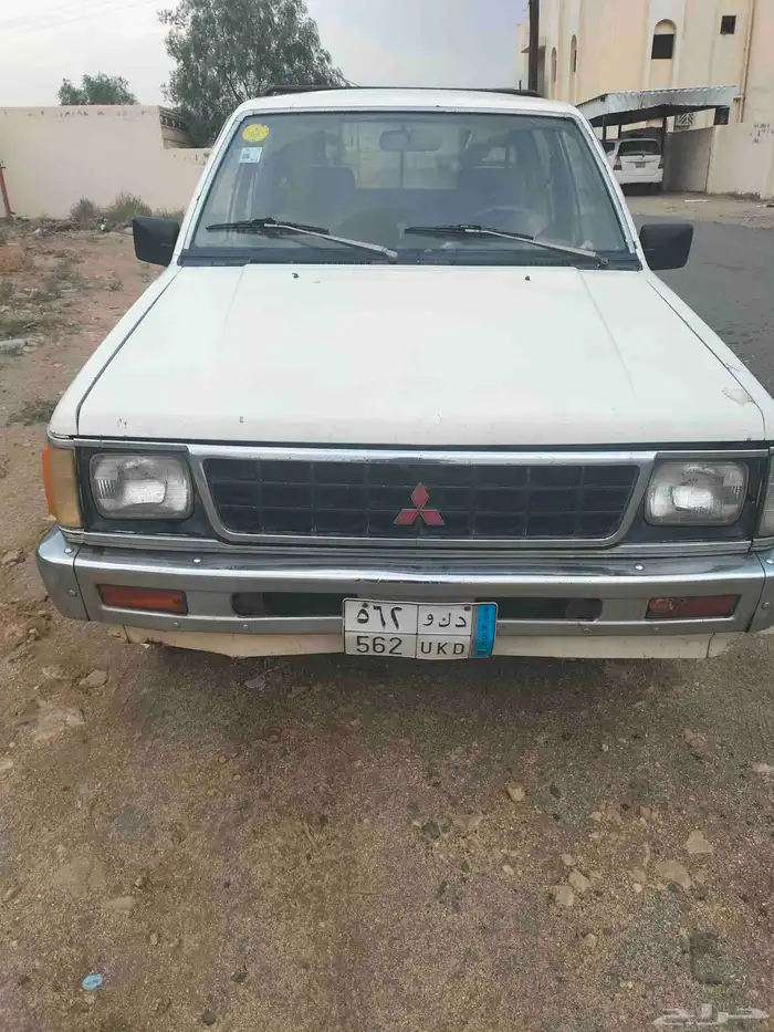 ميتسوبيشي L200 0