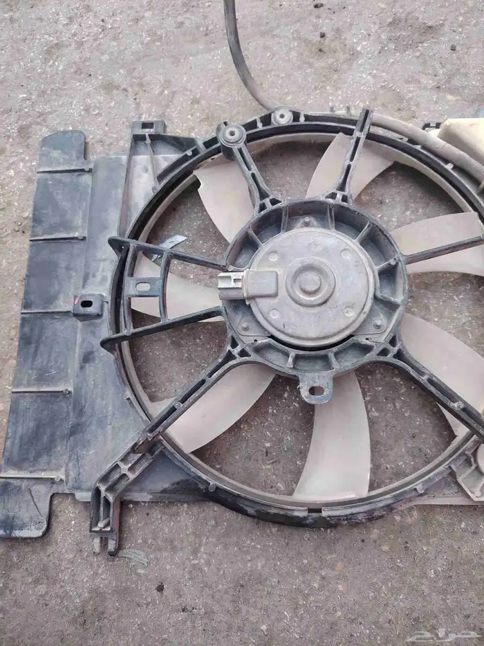 مروحة يارس كامله 2010_2013 أصلي 4