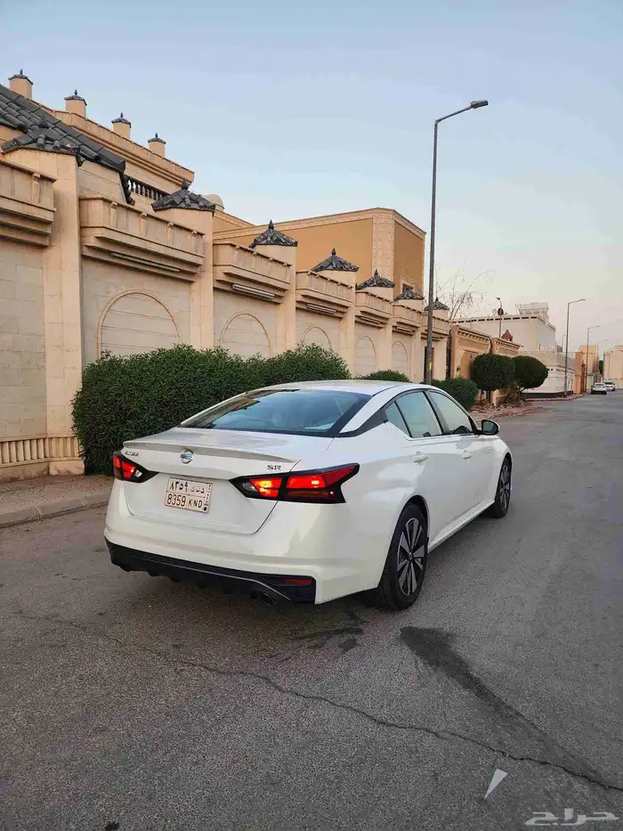 نيسان التيما 2020 ( تم البيع ) 4
