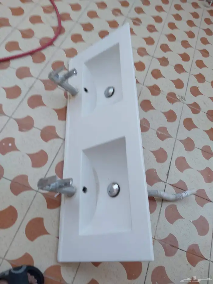 البيع سراميك مستعمل ومغسلة نظيفه 2