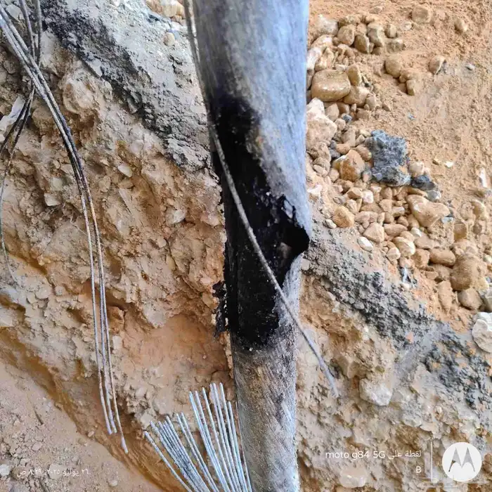 فحص وإصلاح كابلات الكهرباء 3