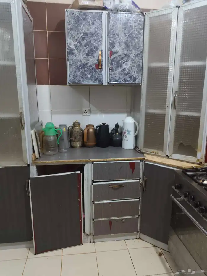 دولاب مطبخ عايز صيانه بسيطه 3