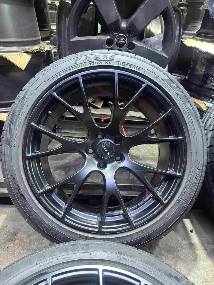 جنوط هلكات مقاس 20 مع الكفرات 1