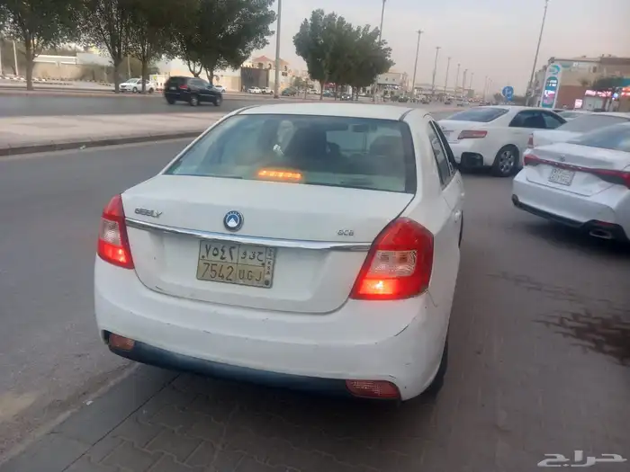 سياره جيلي Gc6 موديل 2015 قير عادي ممشي 234 قابل للزياده 0