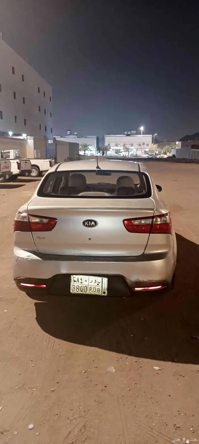 Kia RIO 2013 3