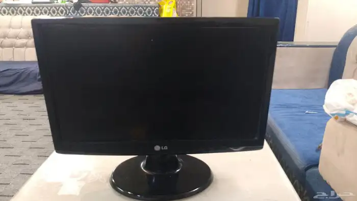 شاشه lG 24 2