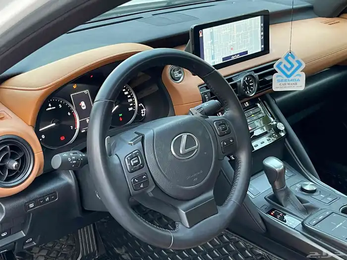 لكزس 2024 lS300 سعودي 16