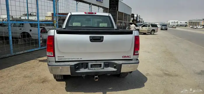 تشليح قطع غيار جمس سيرا 2013. 4