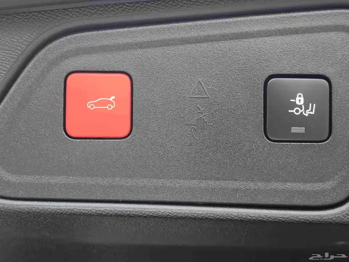 بيجو 3008فل كامل موديل 2025 32