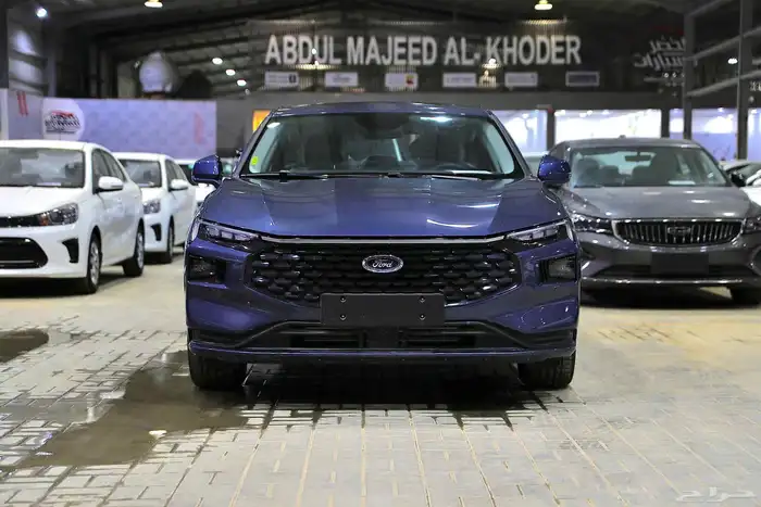 فورد تورس امبيانتي 2025 استاندر 3