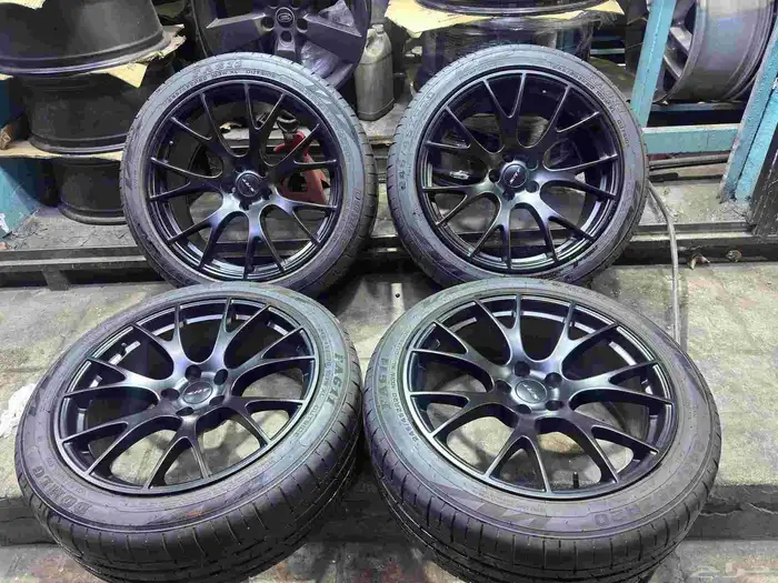 جنوط هلكات مقاس 20 مع الكفرات 4