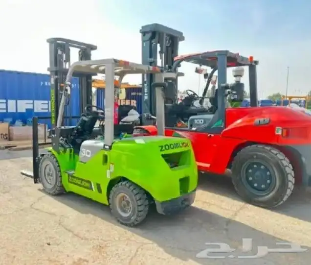 فوركلفت للأيجار اليومي والشهري والمشاوير 3_5_ 7 _10_ 16 0