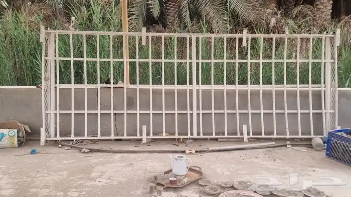 سلة تركب على أقلب السيارات 0