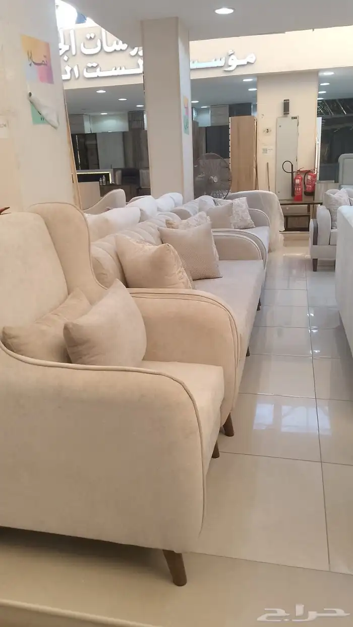 مجالس عربيه وكنب وستاير 0