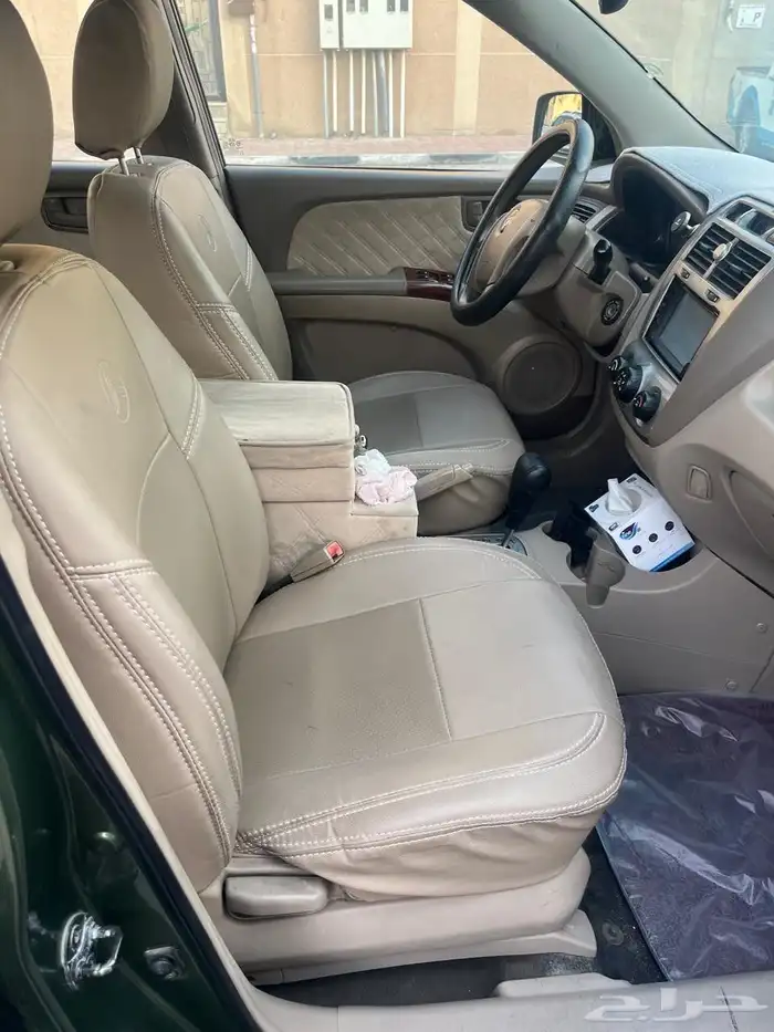 سياره سبورت تاج 2005 4