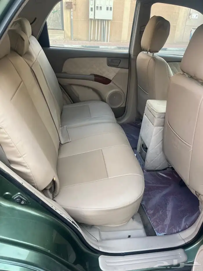 سياره سبورت تاج 2005 3