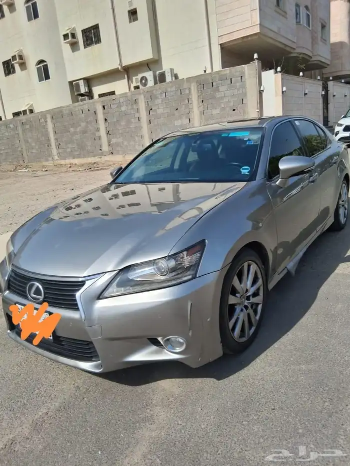 لكزس Gs المديل 2015 العداد440الف 6سلندر نوع الوقود بنزين ال 0