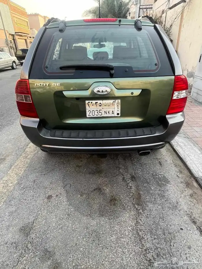 سياره سبورت تاج 2005 1