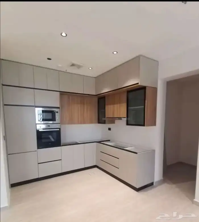 مطبخ تفصيل مودرن ألمنيوم حسب الطلب تصميم وتنفيذ احترافي 1