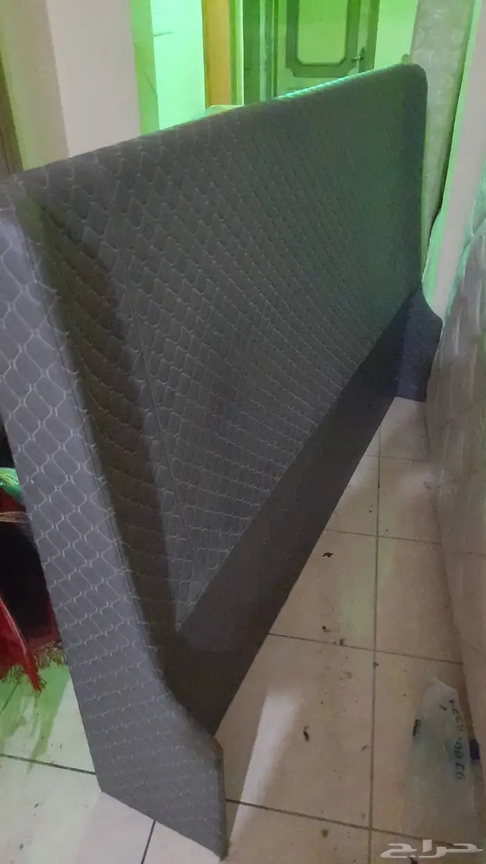 سرير غرفة نوم 0