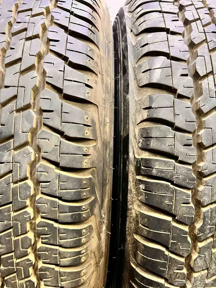 كفرات دلوب ياباني مقاس 285.65.17 مع جنوط.اصلي 2010 4