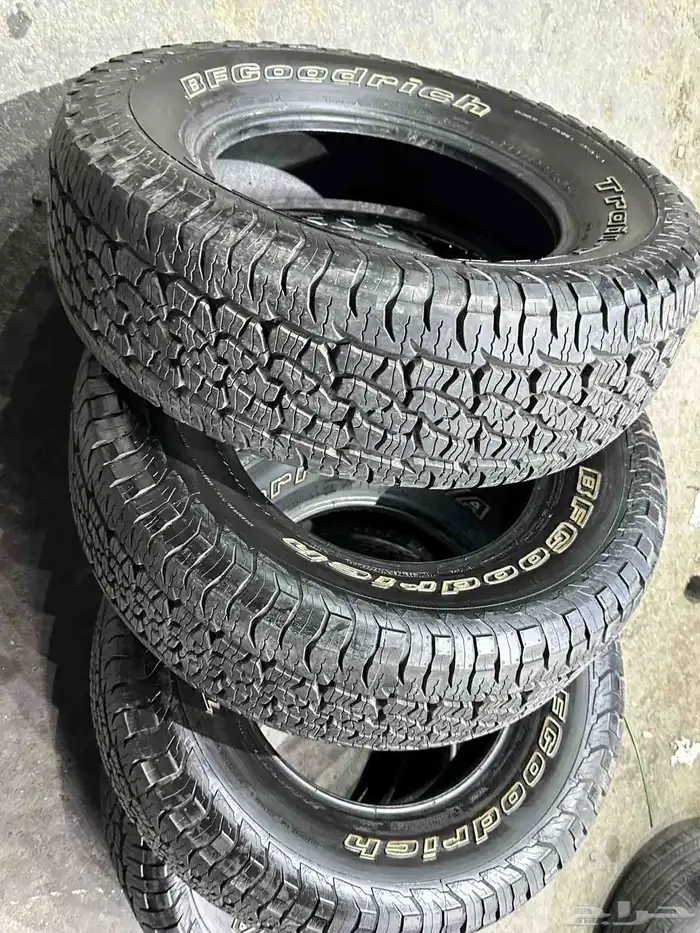 كفرات ربع حجري بي اف امريكي مقاس 265 70 17 14