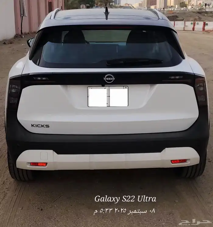 نيسان كيكس 2025 10