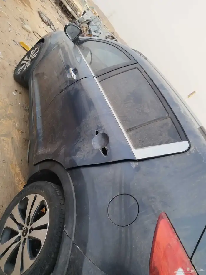 قطع غيار تشليح سبورتاج موديل 2014 مكينة 2400 دبل دفع رباعي 2