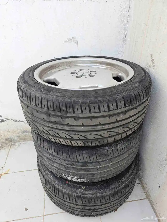 للبيع جنوط مرسيدس شبح نيكل مقاس 18 مع كفراتها AMG 4
