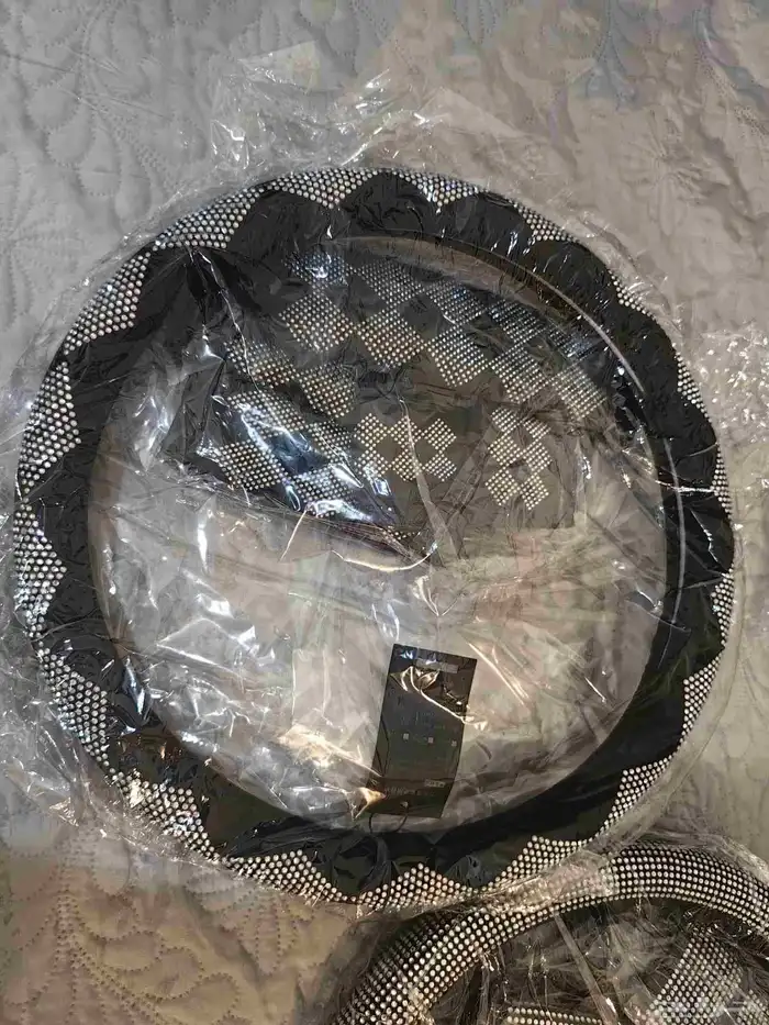 اكسسوارات سيارات نسائية كريستال 2