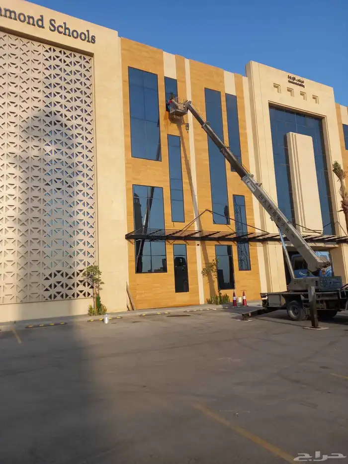 شركة تنظيف واجهات زجاجيه نظافة واجهات زجاجيه وكلادنج 2