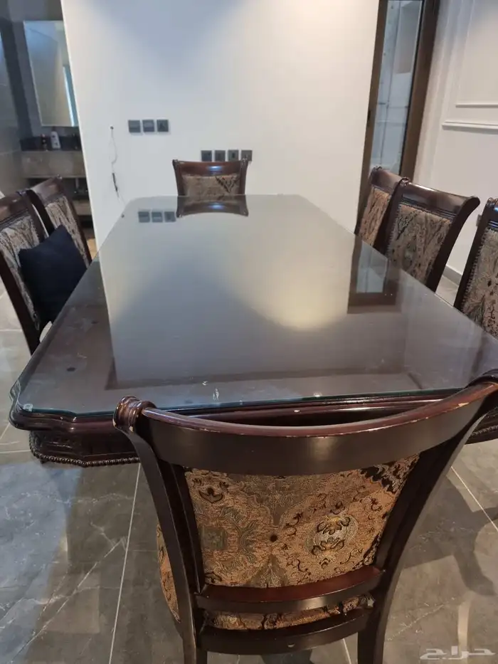 طاولة طعام خشب مع كراسي 0