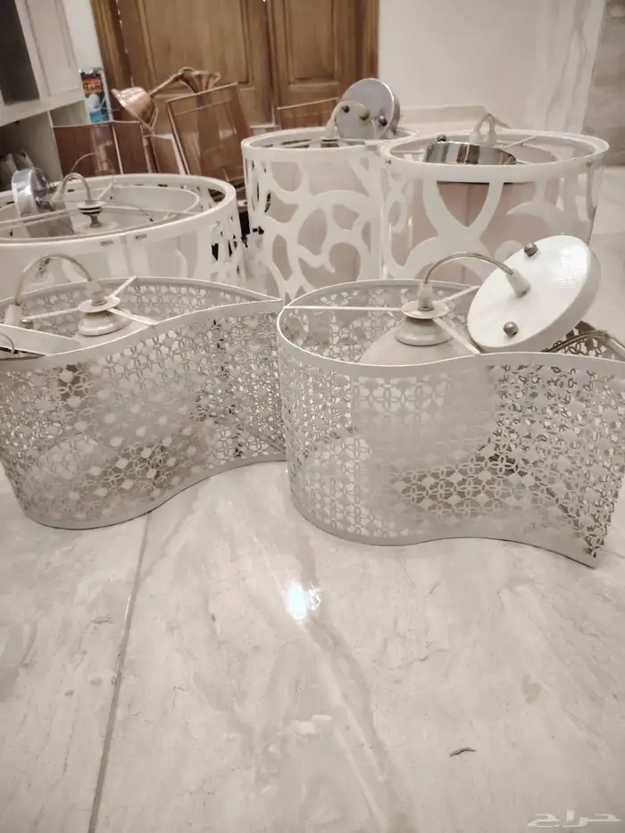 طاولات ونجف وفرن منقي هواء 6