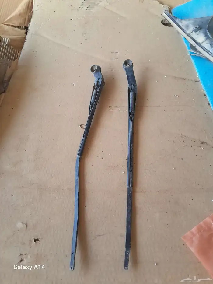 يوجد قطع مستعمل كراسيدا قراندي موديل 90 سلندر 6 2