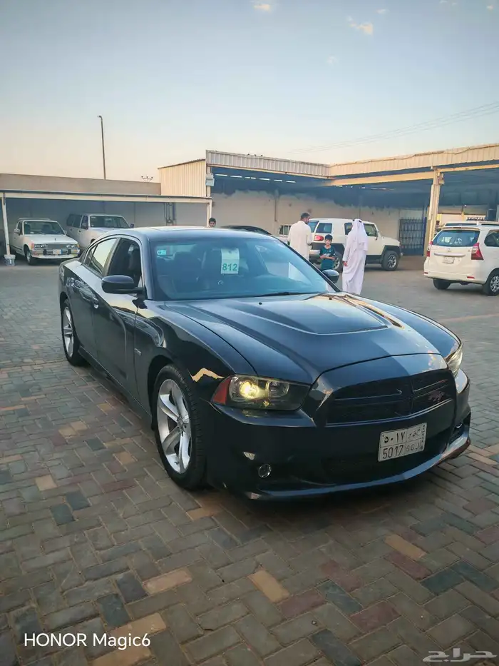 تشارجر فئة خاصة EST 2014 V8 1