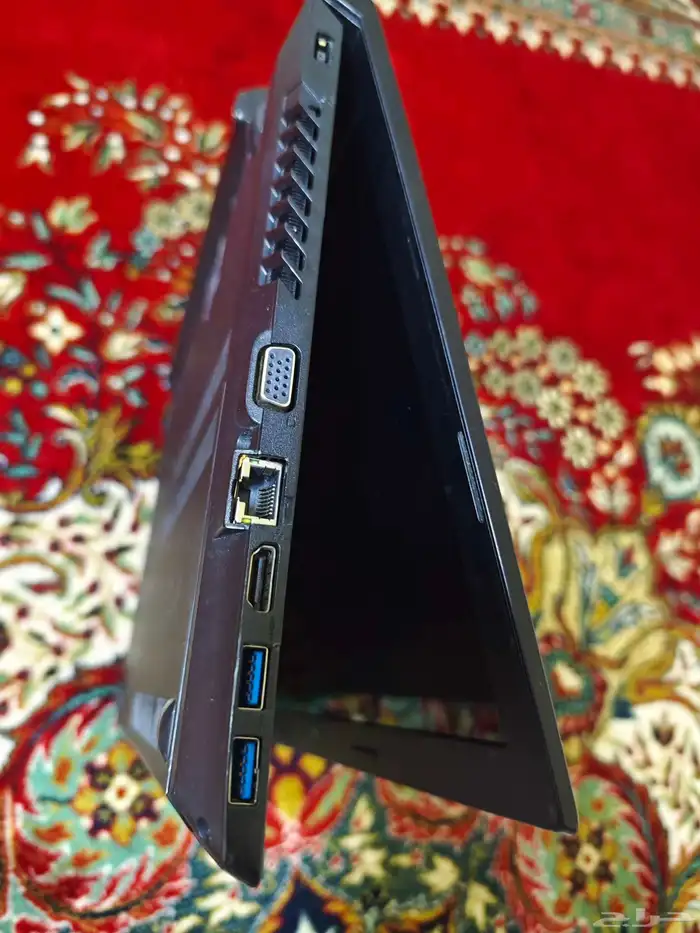 لاب توب لينوفو 8